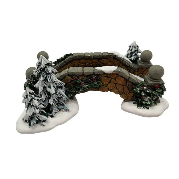 Dept. 56 Village Stone Footbridge #52646 In Original Box - Picture 4 of 14